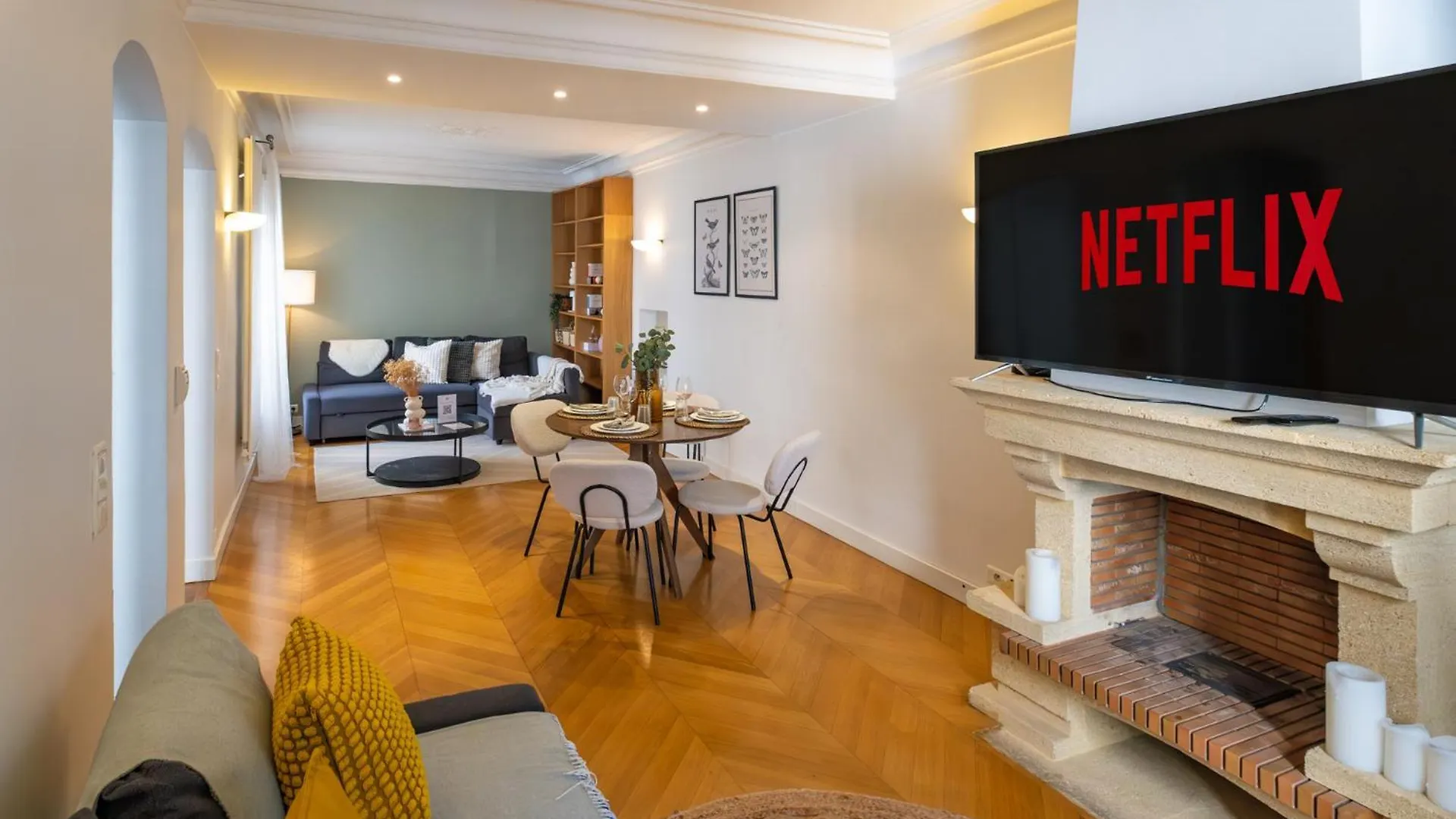 Spacious Apartment For 6 People Paris