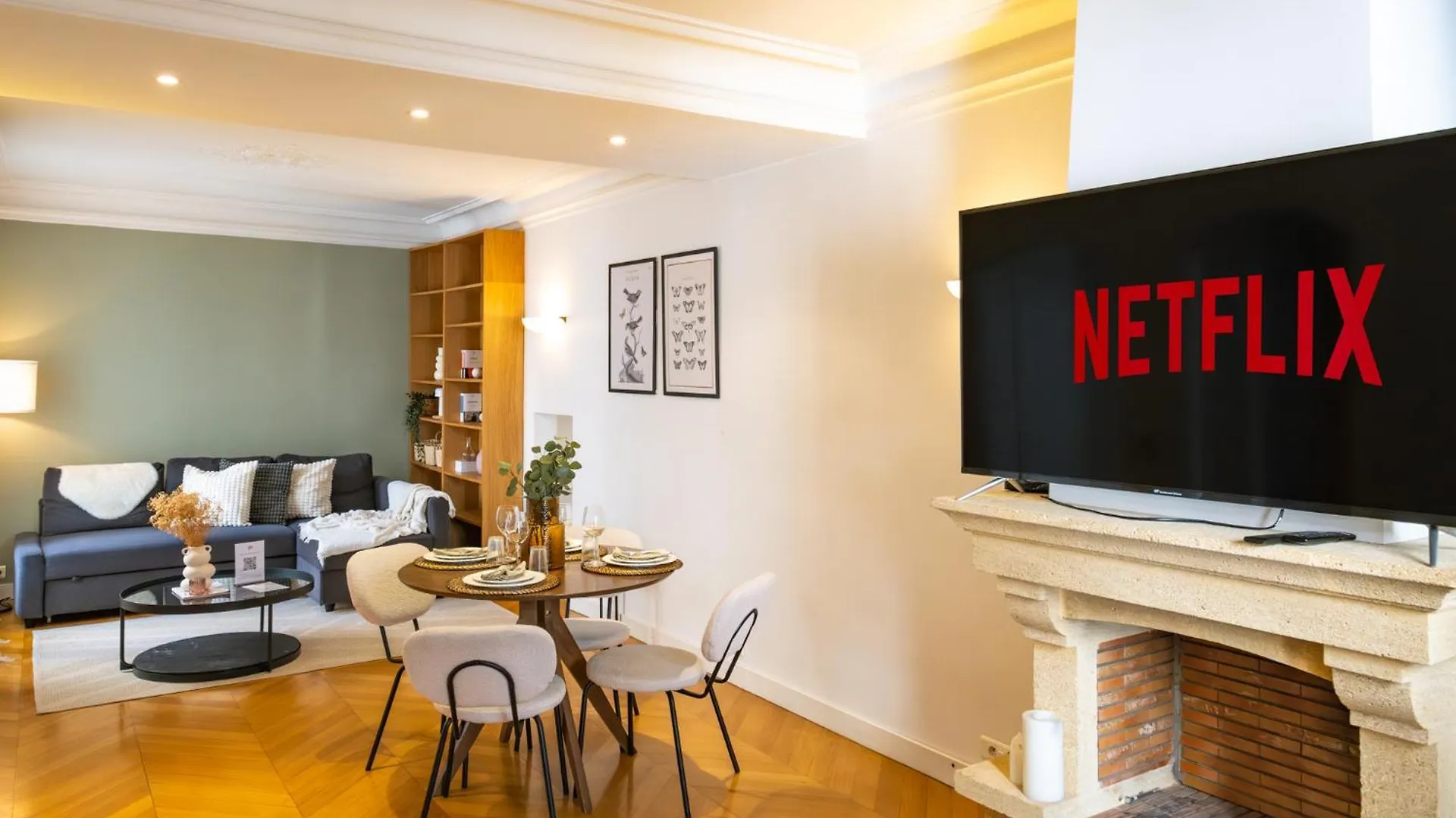 Spacious Apartment For 6 People Paris